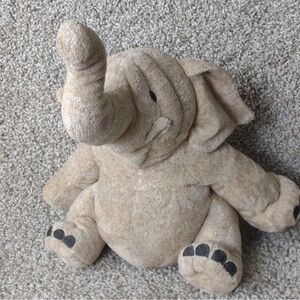 Cuddly Quarry Tan Stuffed Plush Elephant Trunk Up EUC